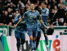 IM体育官方网站-阿贾克斯轻取对手，领跑荷甲积分榜