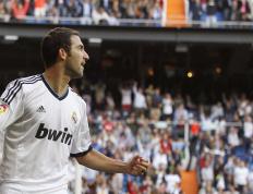 IM体育app-广厦冲垮猛龙，小贾伦在焦点战证明自己