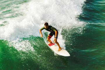 IM Sport-迪亚斯绝境爆发，贝蒂斯终场奇迹逆转乌拉圭