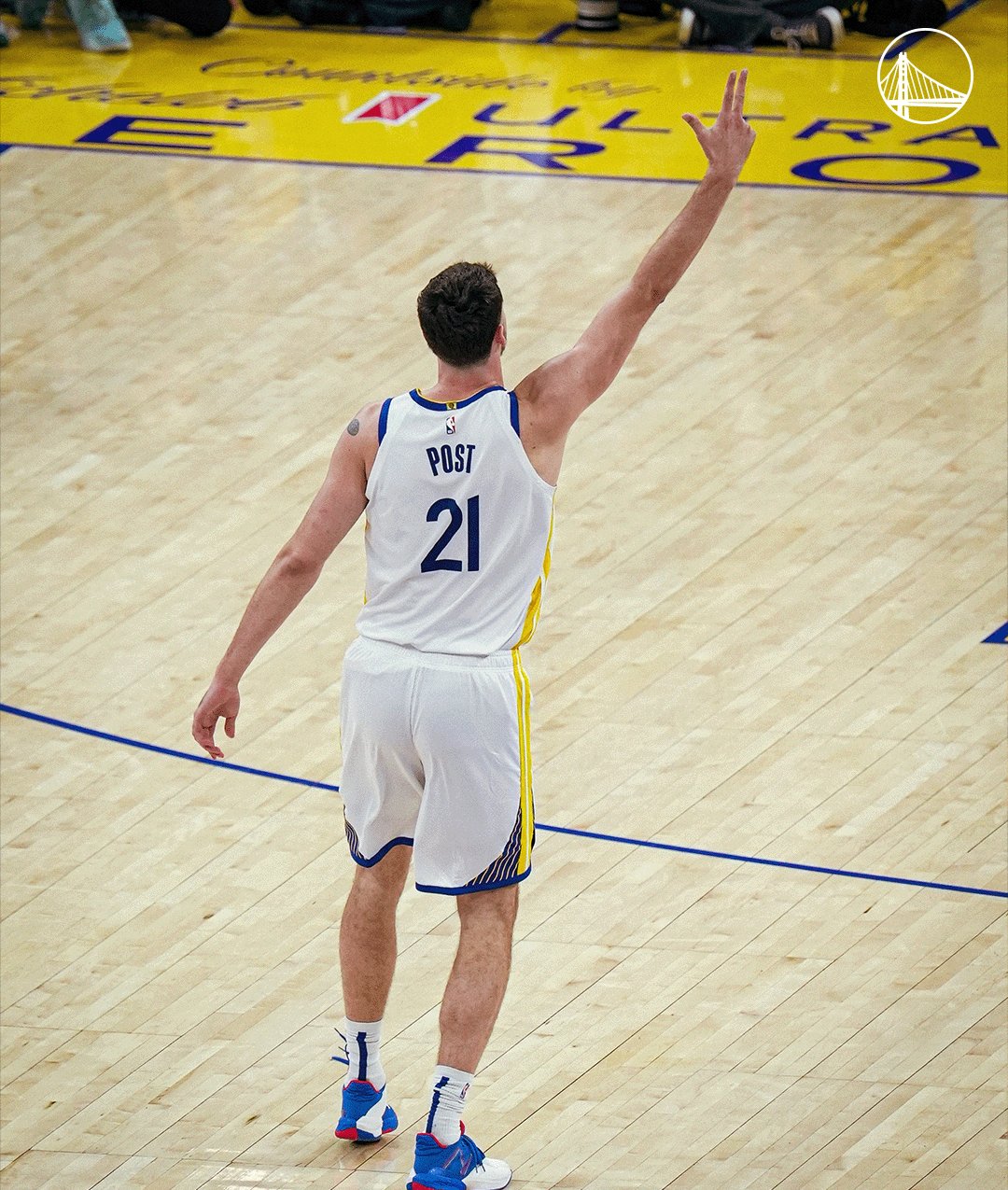 IM体育官网入口-尼克斯绝杀勇士B队，克莱惊艳世界的简单介绍