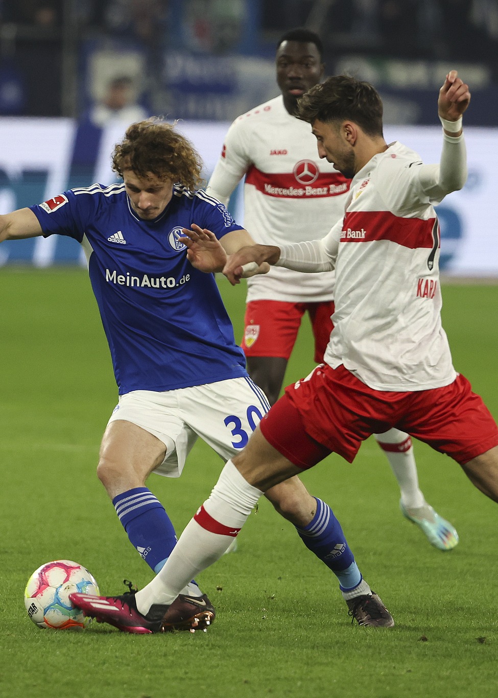 IM体育在线注册-沙尔克逆转获胜,德国足球实力不容小觑的简单介绍