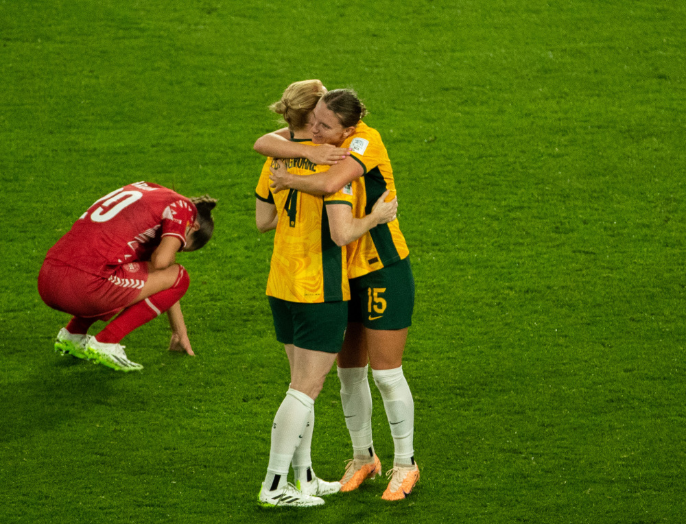 IM体育App下载-俄罗斯队意外淘汰丹麦进八强