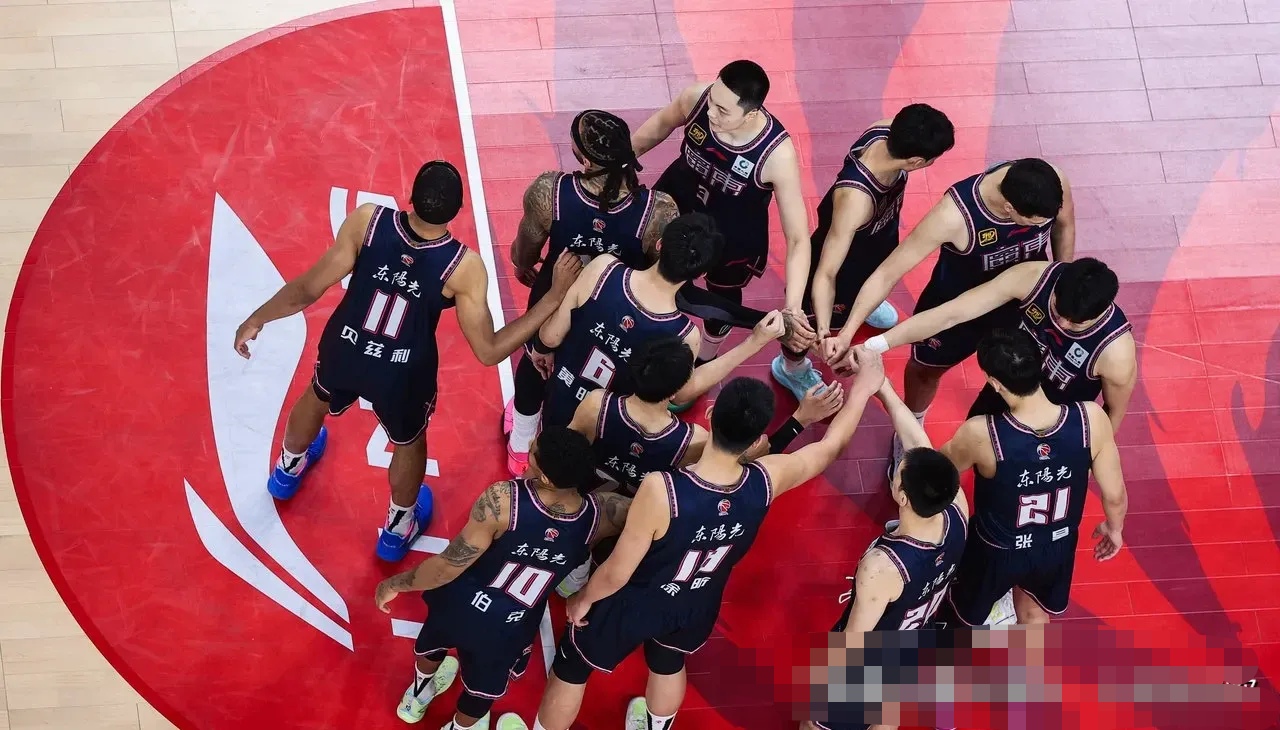 IM体育官网-篮球全明星赛现场火爆,球迷热情高涨观战的简单介绍