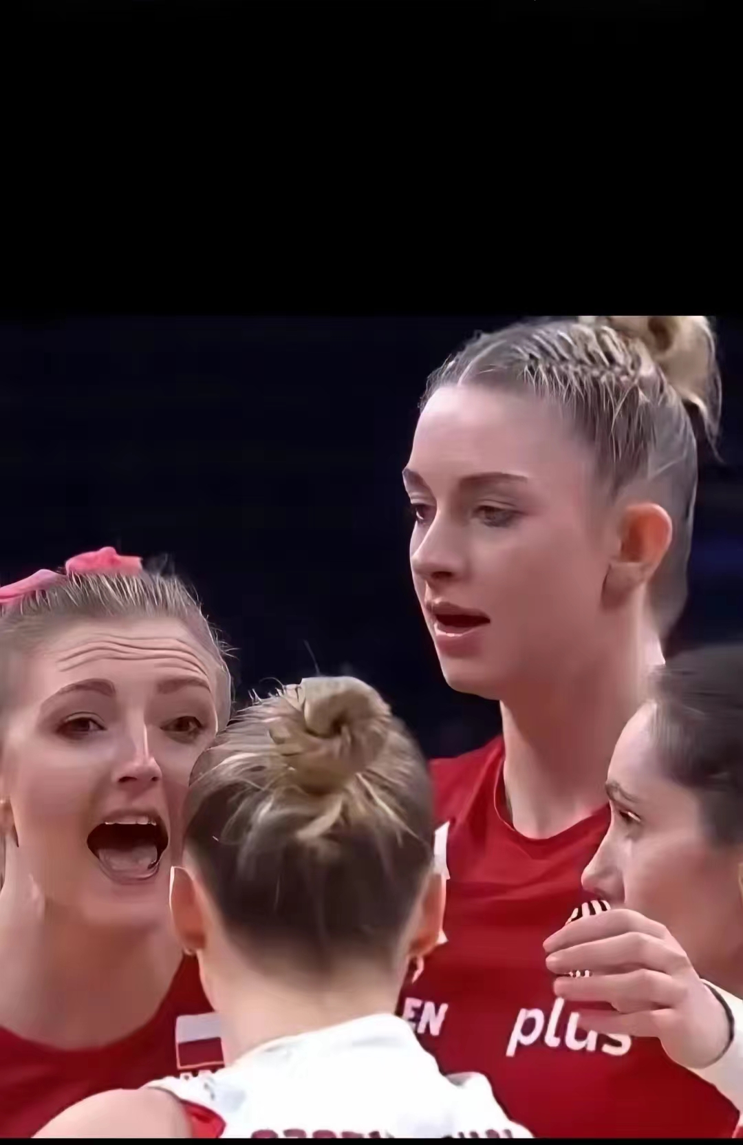 IM体育官方平台-波兰队完胜日本队，波尔统治全场