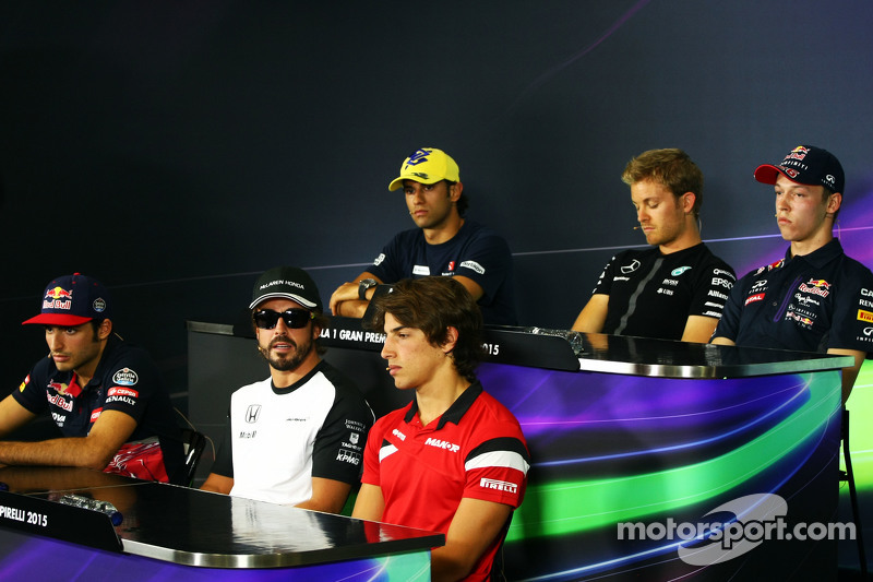 IM体育社区互动入口-包含索伯车队横扫威廉姆斯，阿隆索刷新纪录的词条