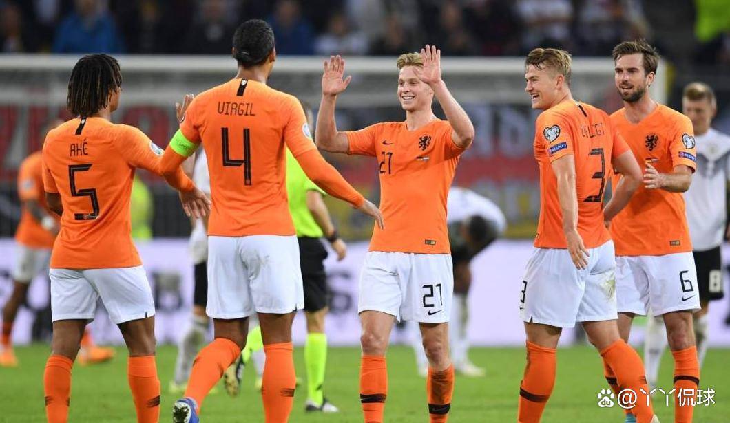 IM体育社区互动入口-波兰逆转荷兰，萨拉赫点燃赛场