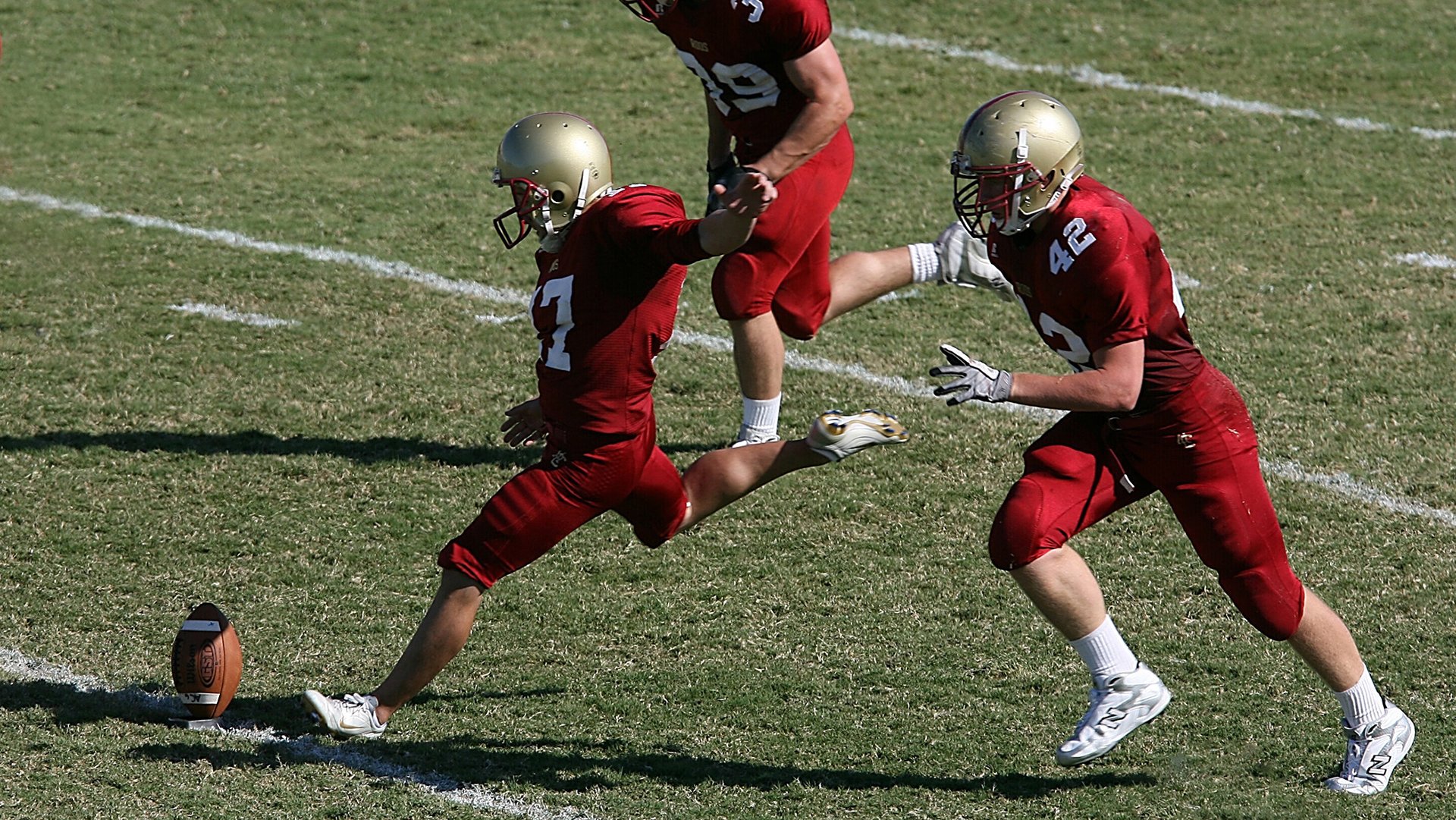 IM体育平台-赛道之外，绿茵之上，金玟哉的制胜之夜