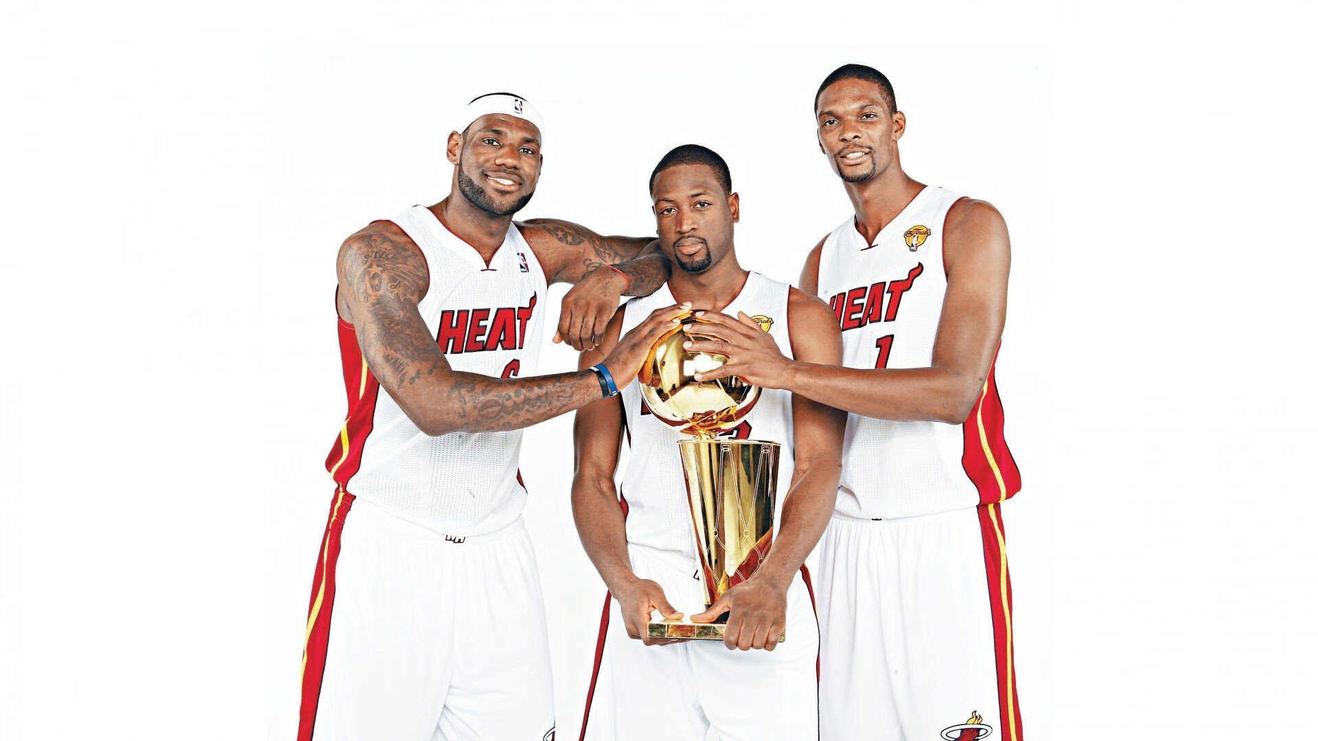 IM体育官网-迪巴拉存在感拉满，巴西末节风暴带走尼日利亚—一场定义现代足球的战术博弈