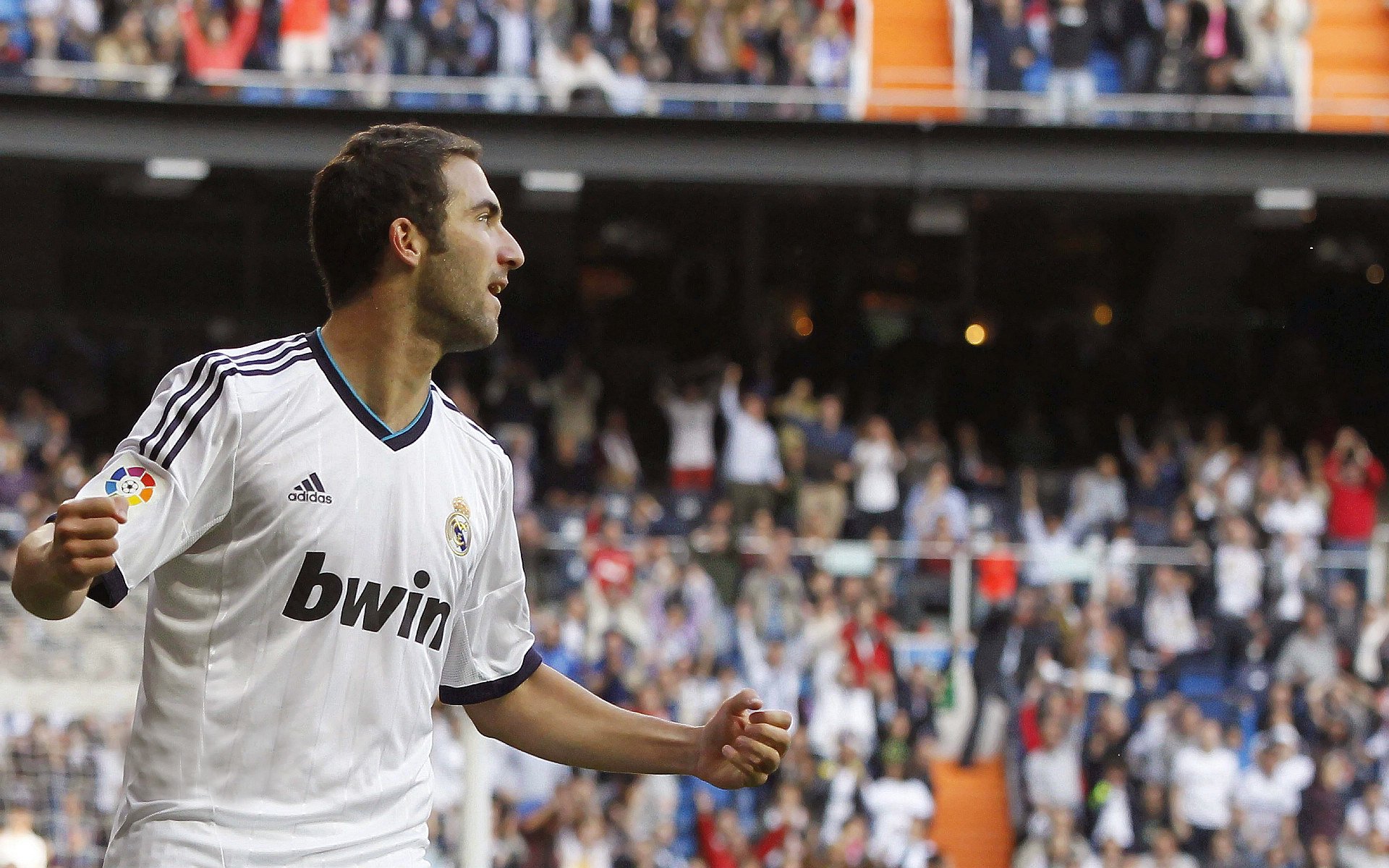 IM Sport-李梓嘉独木擎天,日本队险胜背后的团队危机与个人英雄主义